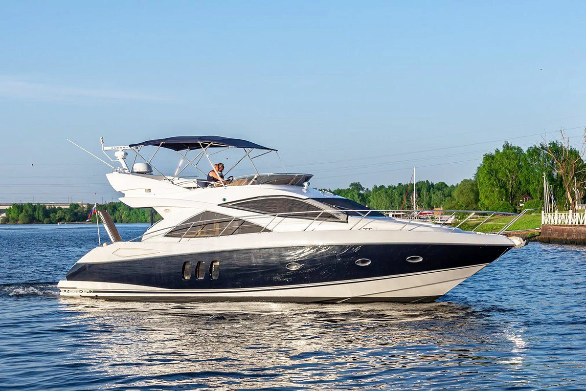 Аренда яхты Sunseeker Predator 50 в Москве